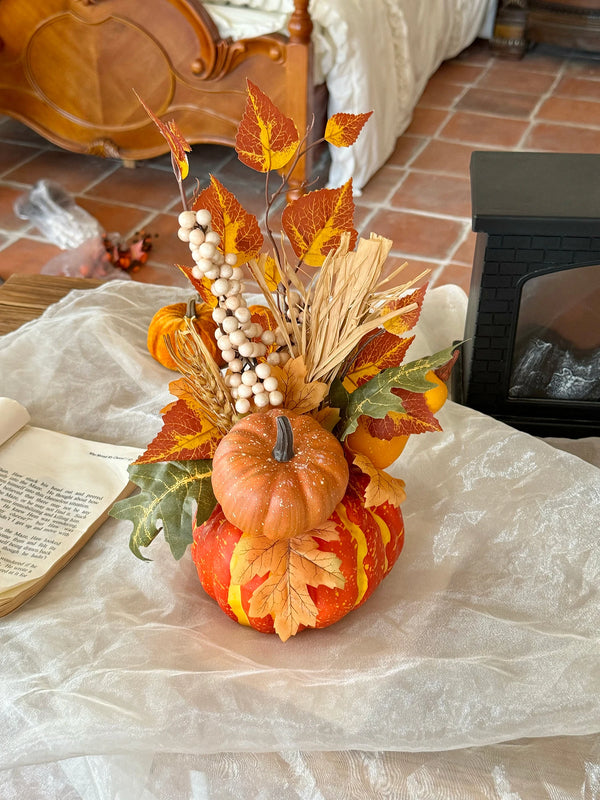 Autumn Charm Pumpkin Decor