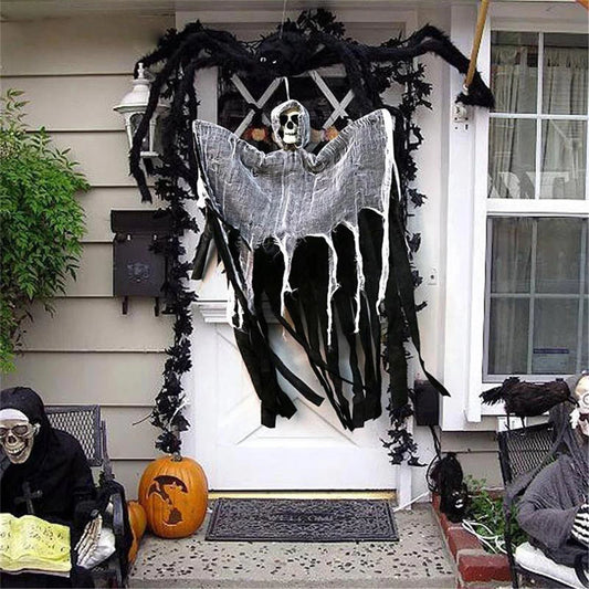 Spooky Skull Hanger